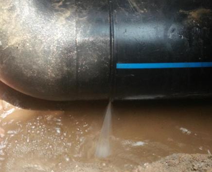 双鸭山楼顶渗水维修公司为大家分享下双鸭山卫生间漏水维修修补技术!